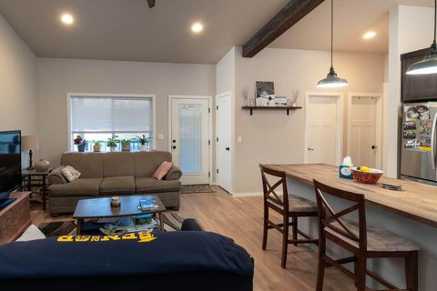 Tiny photo for 566 NE Lafayette Avenue # 1, Bend, OR 97701 (MLS # 220217424)