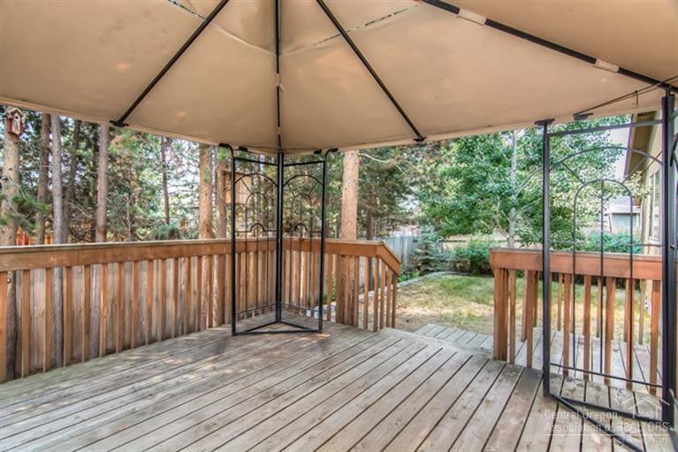 Huntington Meadows - Residential