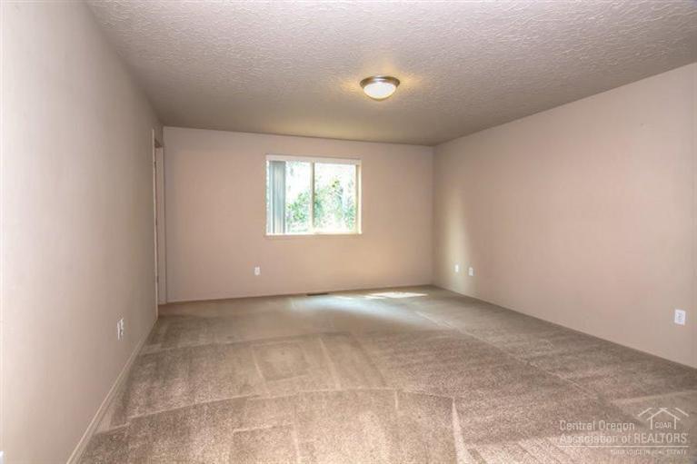 Huntington Meadows - Residential