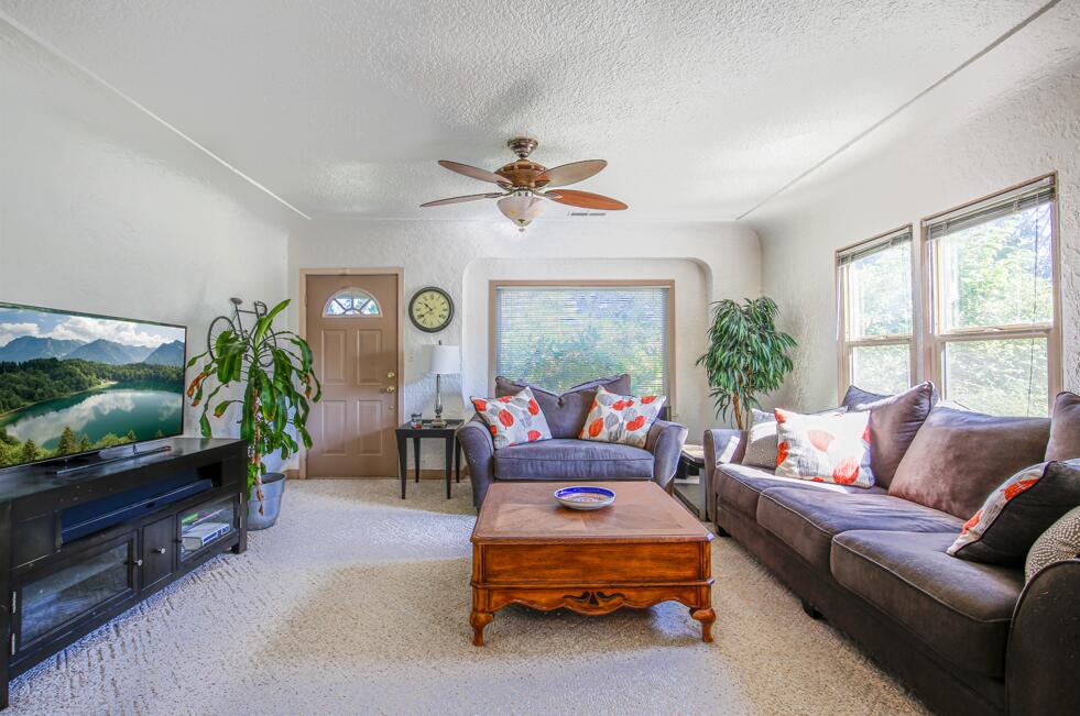 Holmes Park - Residential