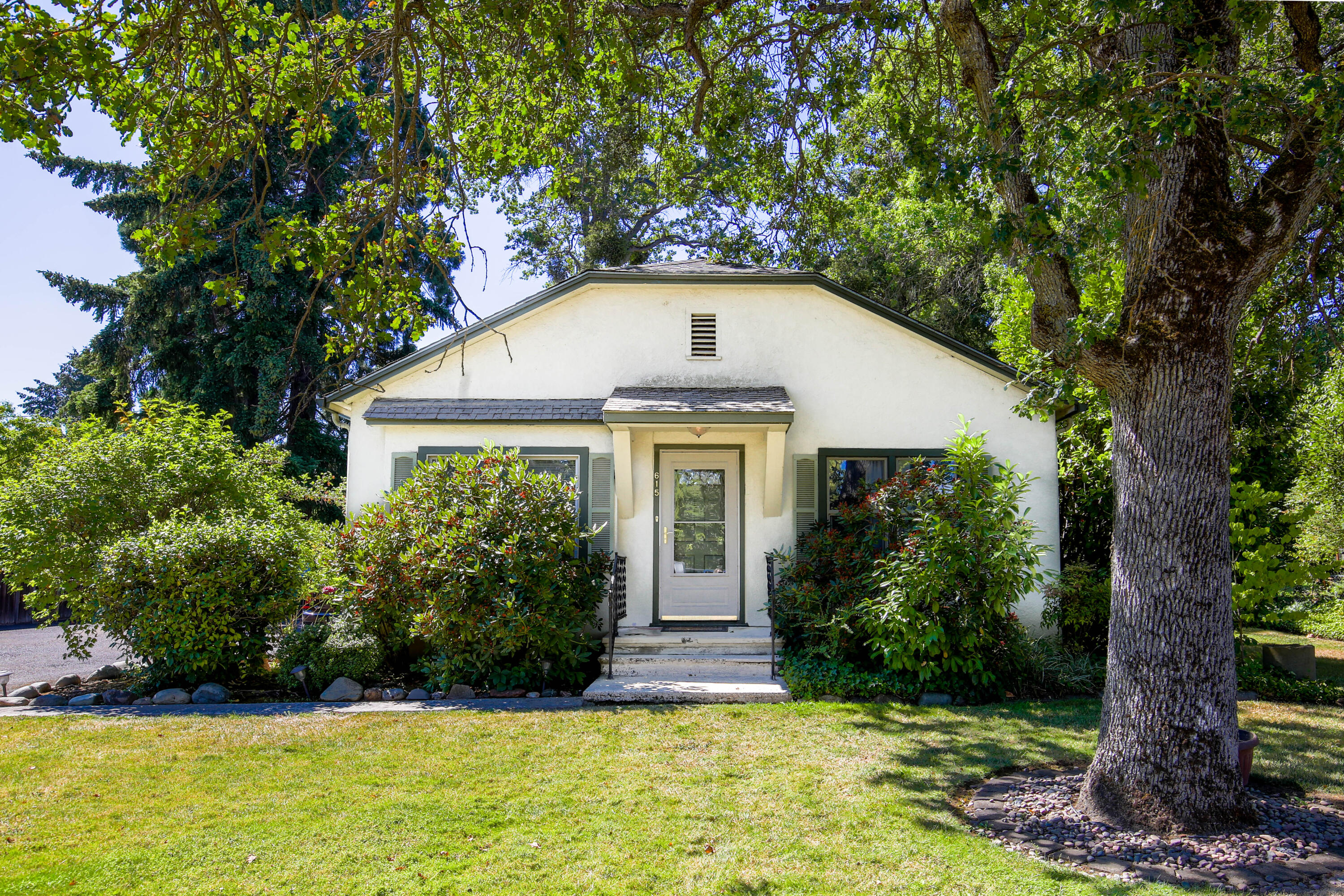 Holmes Park - Residential