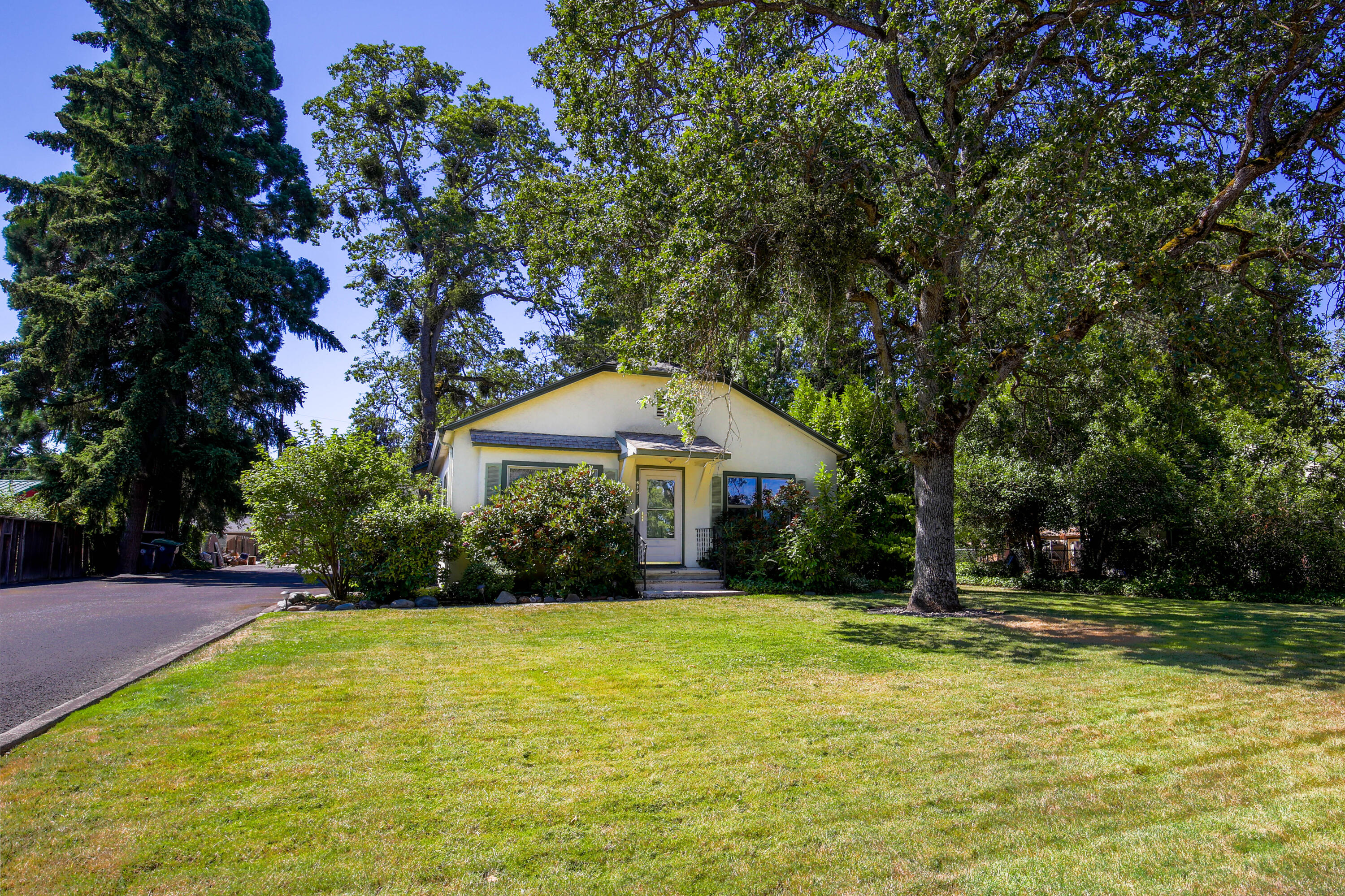 Holmes Park - Residential