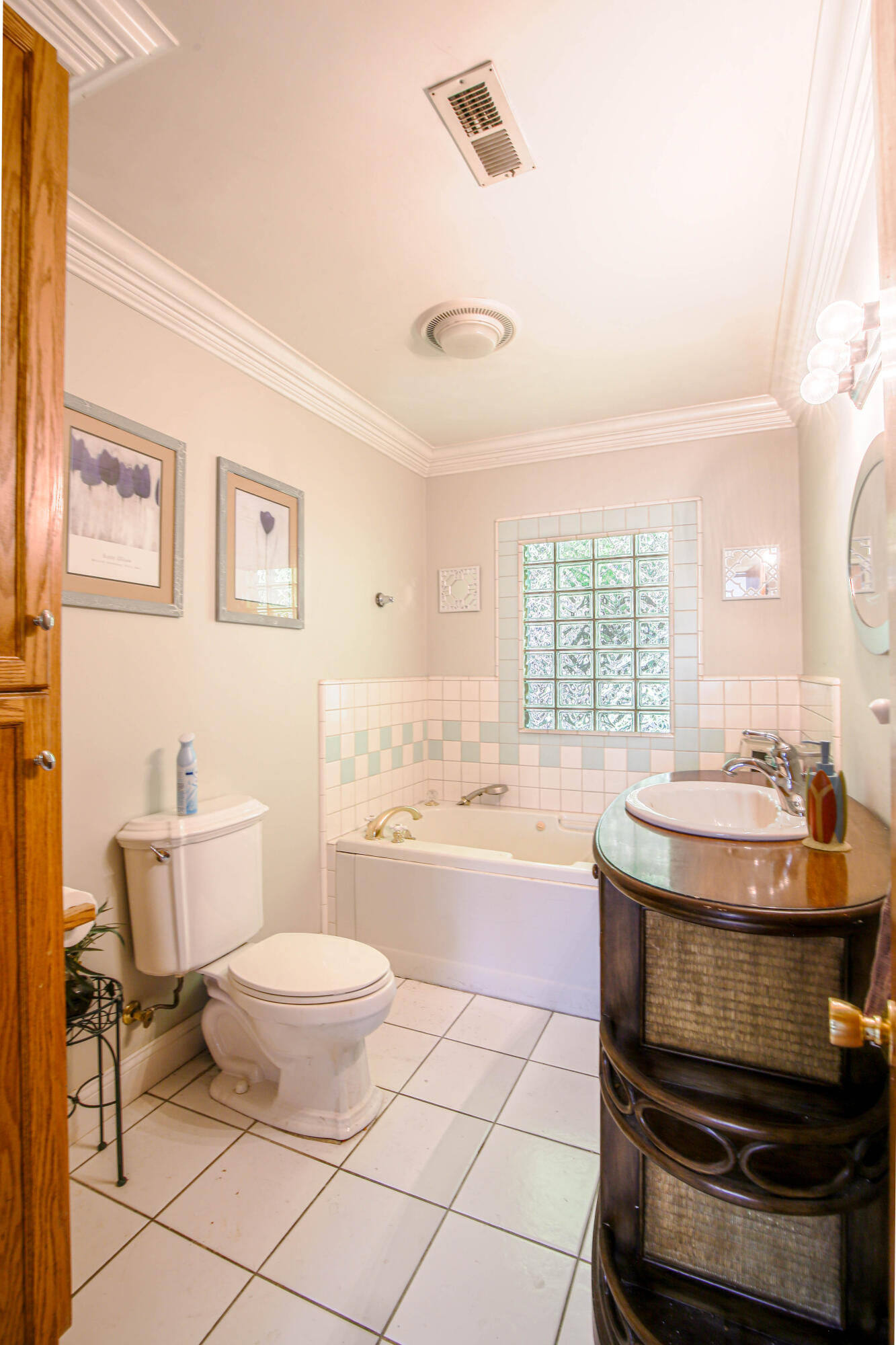 Holmes Park - Residential