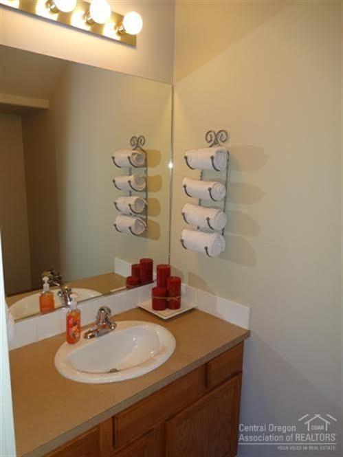 Three Sisters - Residential Income