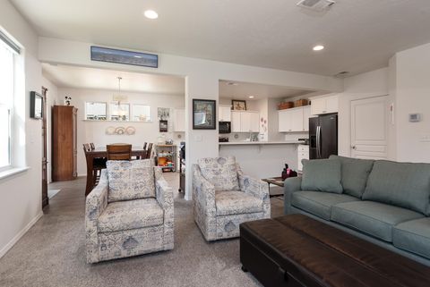 Tiny photo for 2955 NE Quiet Canyon Drive, Bend, OR 97701 (MLS # 220219243)