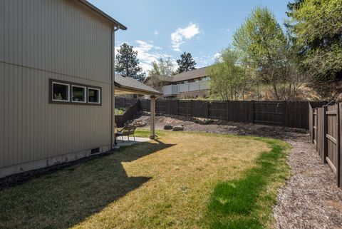 Tiny photo for 2955 NE Quiet Canyon Drive, Bend, OR 97701 (MLS # 220219243)