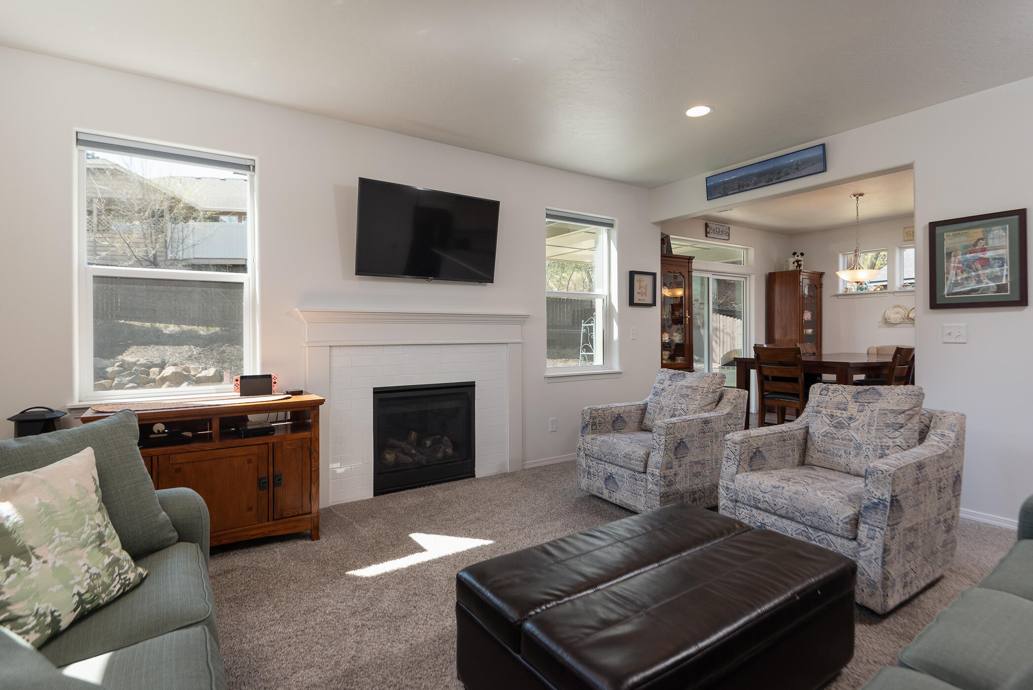 2955 NE Quiet Canyon Drive