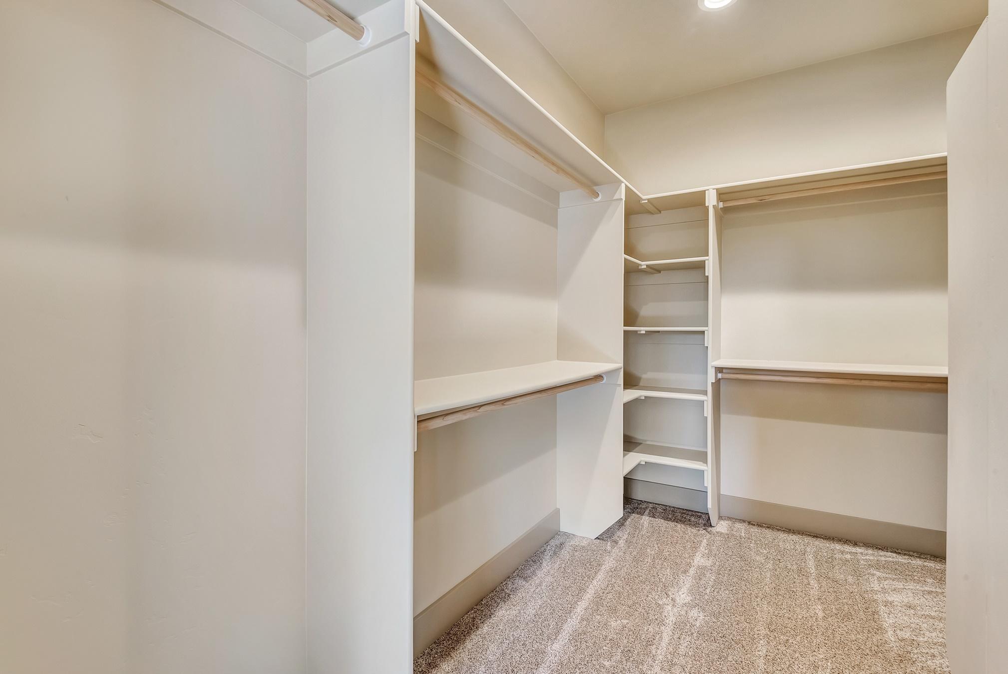 Saddle Ridge - Residential