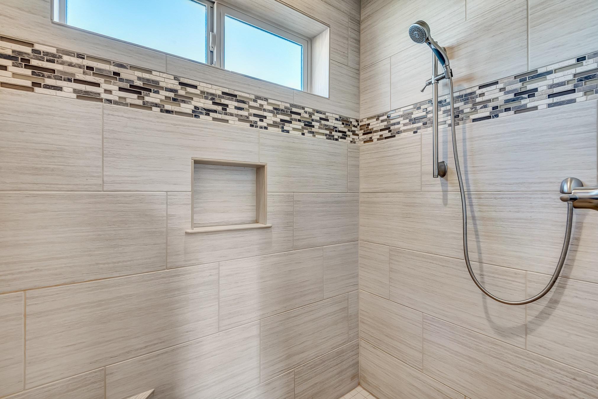 Saddle Ridge - Residential