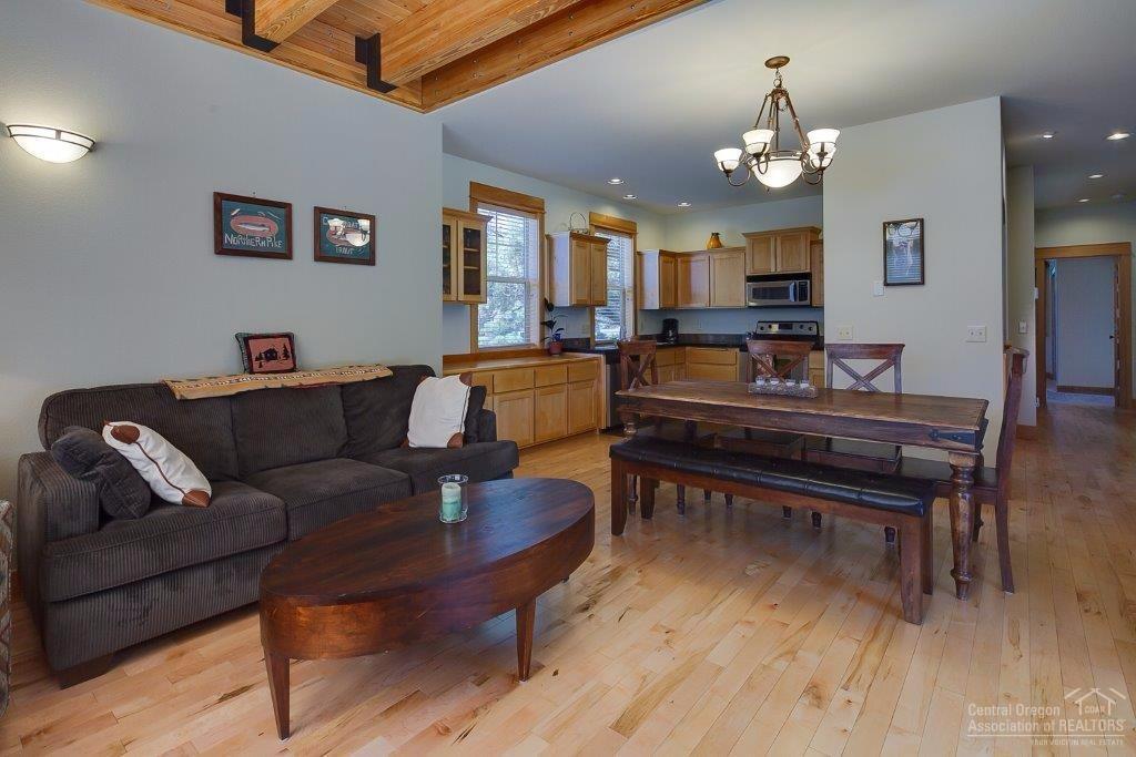 Eagle Crest - Residential