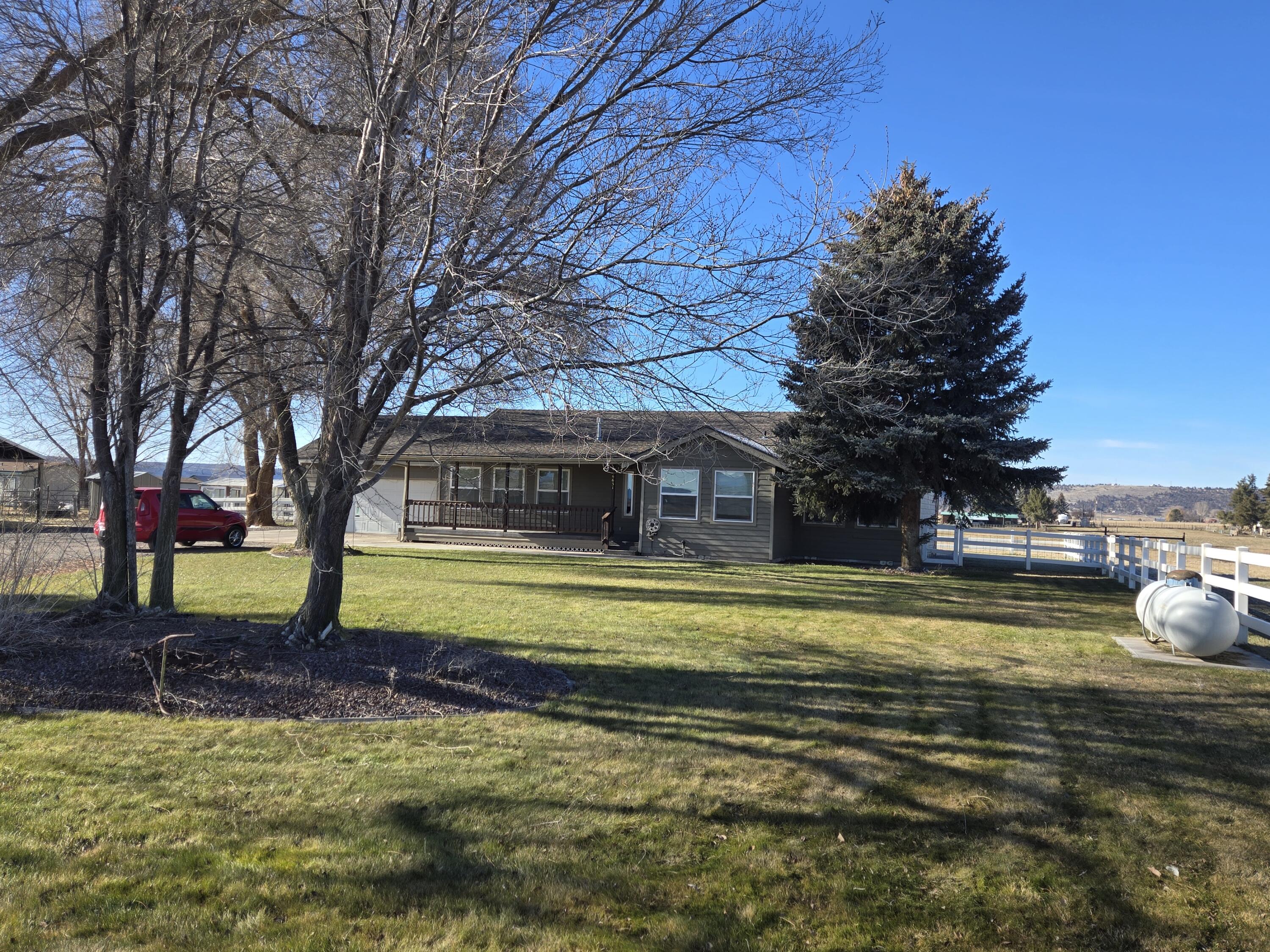 6631 NW Puckett Road