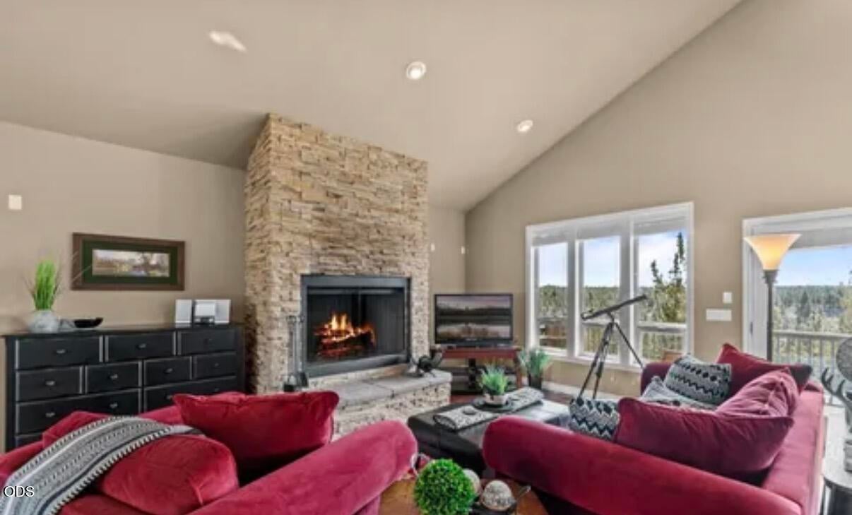 17665 Mountain View Road