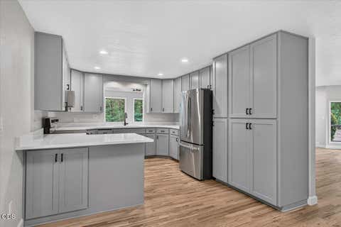 Tiny photo for 791 Oregon 238, Jacksonville, OR 97530 (MLS # 220227271)