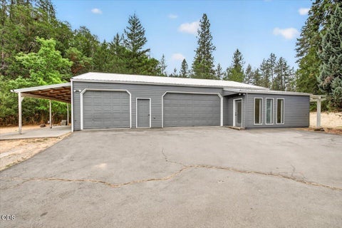 Tiny photo for 791 Oregon 238, Jacksonville, OR 97530 (MLS # 220227271)