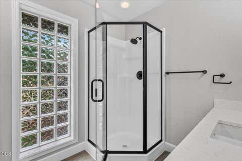 Tiny photo for 791 Oregon 238, Jacksonville, OR 97530 (MLS # 220227271)