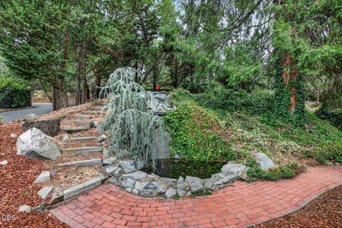 Tiny photo for 791 Oregon 238, Jacksonville, OR 97530 (MLS # 220227271)