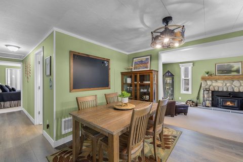 Tiny photo for 15003 E River Loop Drive E, Bend, OR 97707 (MLS # 220219653)