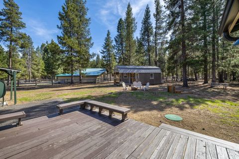Tiny photo for 15003 E River Loop Drive E, Bend, OR 97707 (MLS # 220219653)