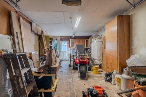 Tiny photo for 2717 Elliott Avenue, Medford, OR 97501 (MLS # 220213262)