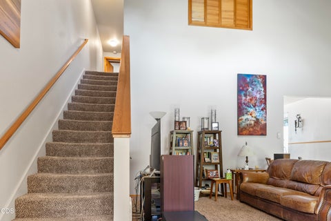 Tiny photo for 922 NW Ogden Avenue, Bend, OR 97703 (MLS # 220223258)