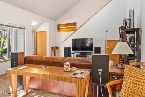 Tiny photo for 922 NW Ogden Avenue, Bend, OR 97703 (MLS # 220223258)