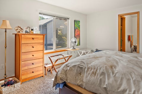 Tiny photo for 922 NW Ogden Avenue, Bend, OR 97703 (MLS # 220223258)
