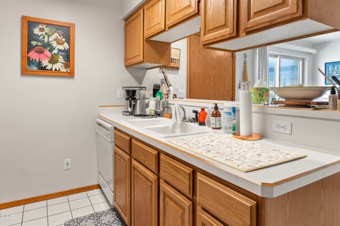 Tiny photo for 922 NW Ogden Avenue, Bend, OR 97703 (MLS # 220223258)