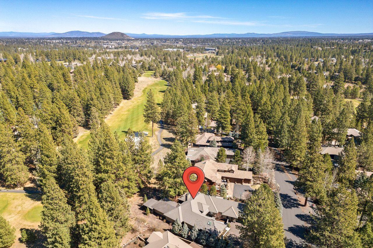 61440 Tam McArthur Loop