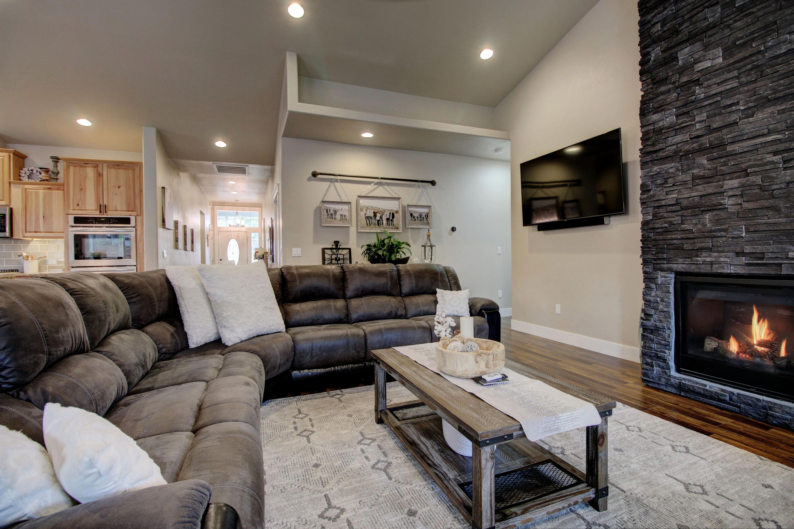 Eagle's Nest - Residential