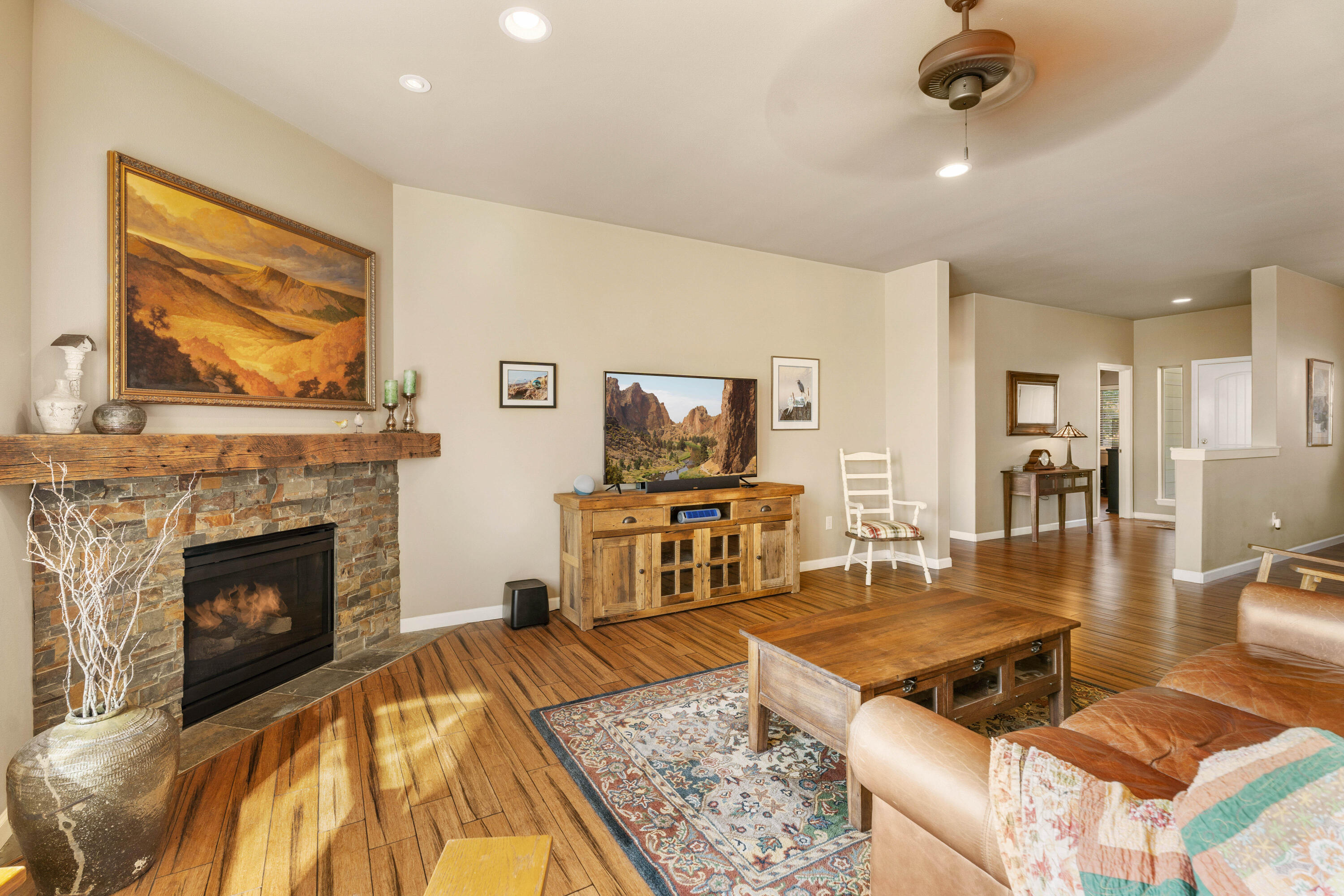 Eagle Crest - Residential