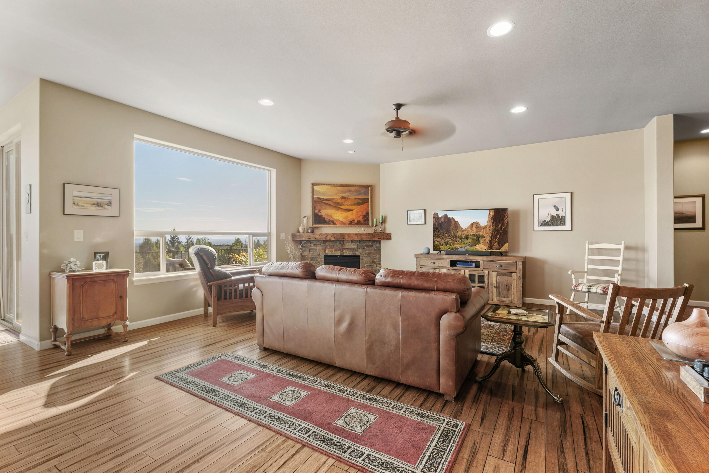 Eagle Crest - Residential