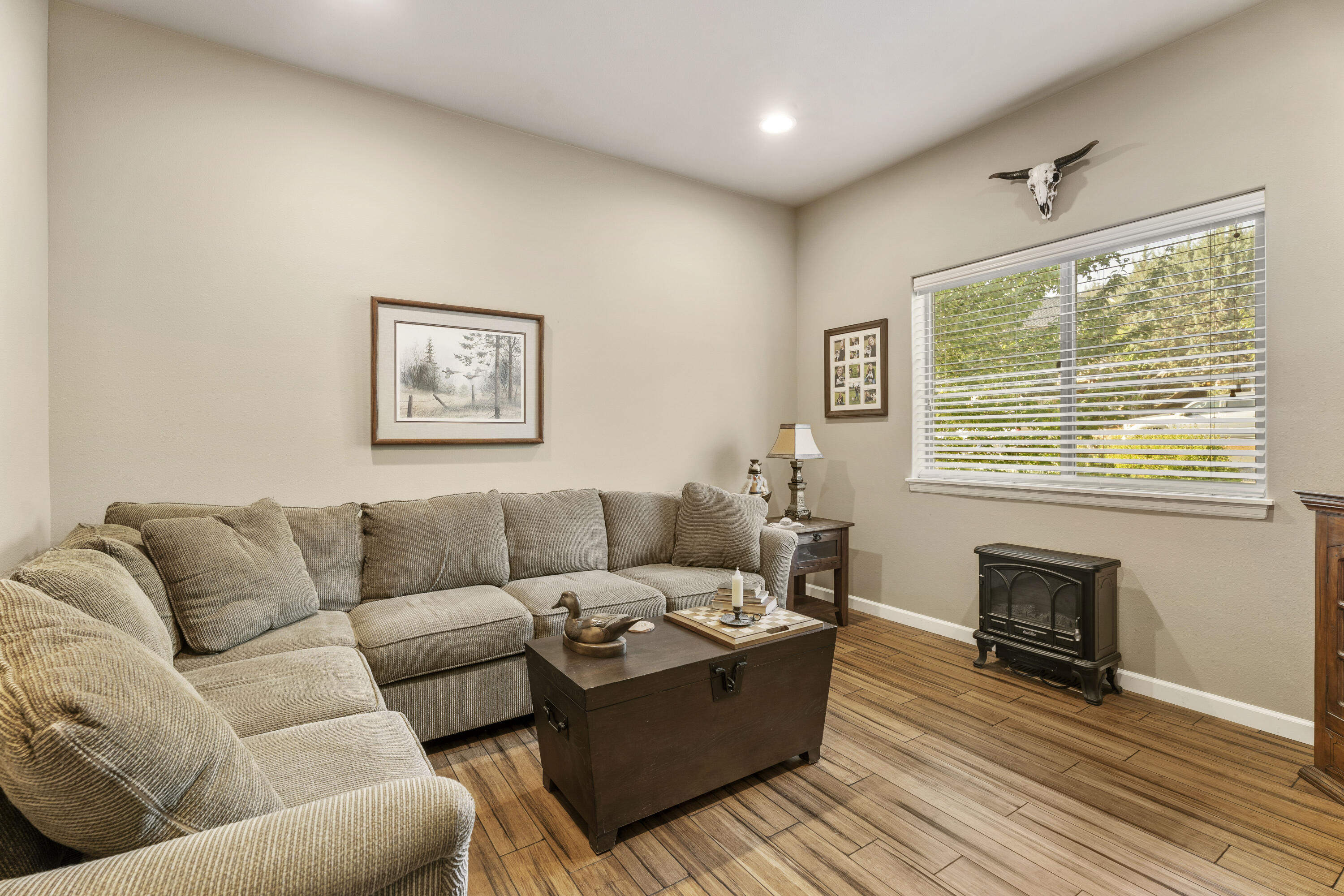 Eagle Crest - Residential