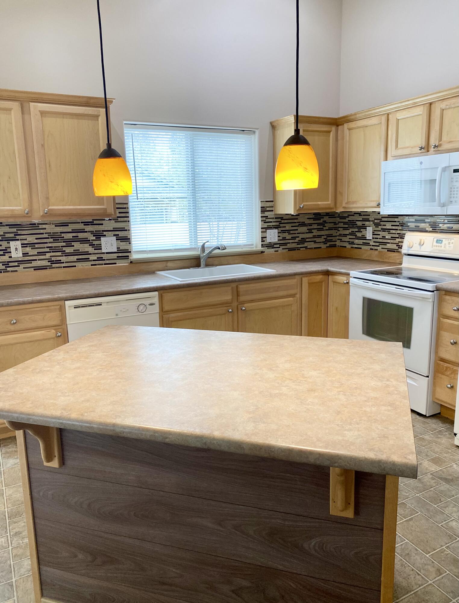 Huntington Meadows - Residential