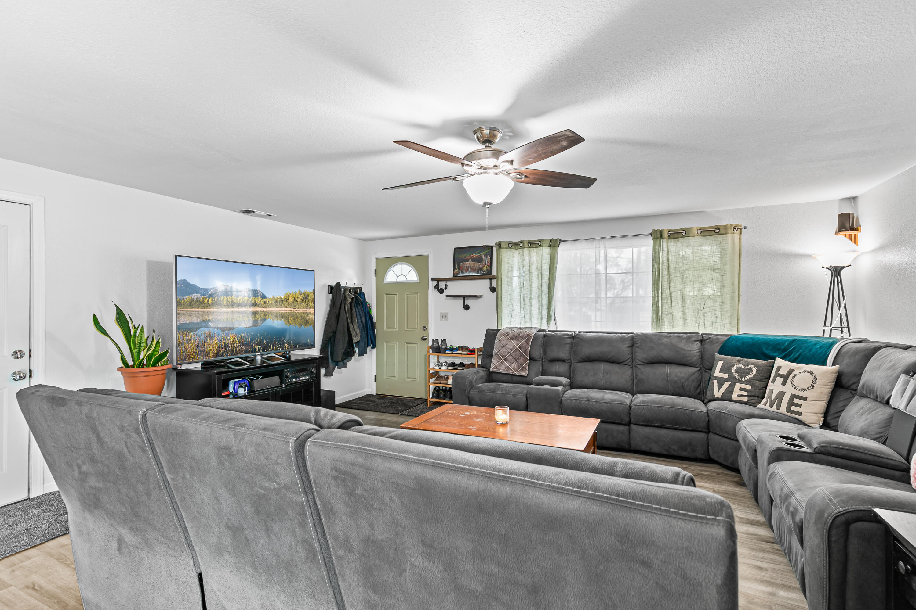 April Addition To The City Of Phoenix - Residential