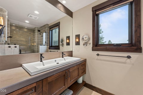Tiny photo for 19374 Bonney Lane, Bend, OR 97702 (MLS # 220225838)