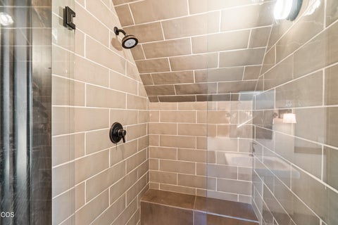 Tiny photo for 19374 Bonney Lane, Bend, OR 97702 (MLS # 220225838)