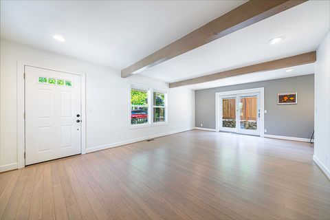 Tiny photo for 923 Bellview Avenue #1, Ashland, OR 97520 (MLS # 220219469)