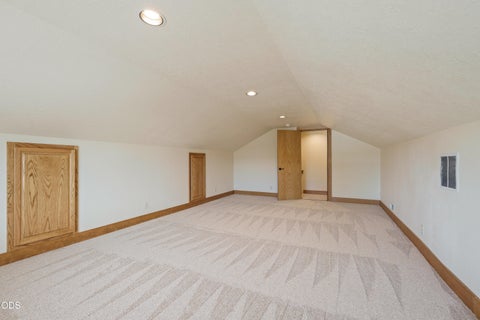 Tiny photo for 3099 SW Cascade Vista Drive, Redmond, OR 97756 (MLS # 220224447)