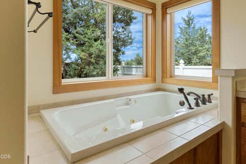 Tiny photo for 3099 SW Cascade Vista Drive, Redmond, OR 97756 (MLS # 220224447)