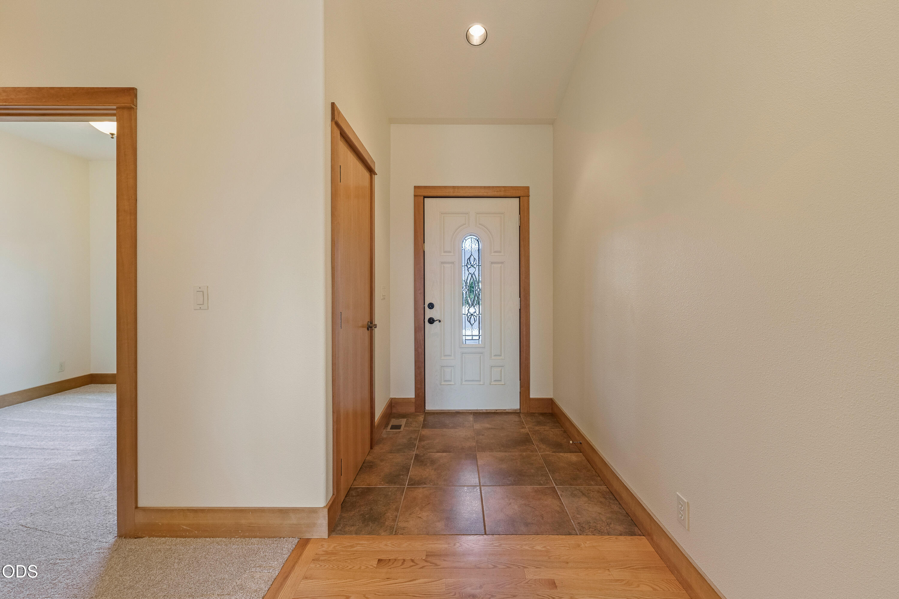 3099 SW Cascade Vista Drive