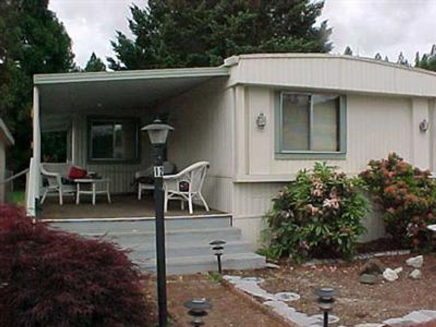 FOR INFO PURPOSES ONLY. MFG HM ONLY, NO LAND INCLUDED. AN OREGON MOTOR VEHICLE DEALER LIC REQ TO LIST/SELL. COMFY HOME ON VERY NICE LOT WITH TWO DRIVEWAYS IN PARKVIEW ESTATES ACROSS FROM BEAUTIFUL PALMERTON PARK AND CLOSE TO TOWN. CLEAN, NEAT READY TO MOVE IN. COVERED DECK, FENCED BCK YRD, STORAGE UNIT W/SHOP AREA. ROOF IS PLASTIC CAP, PUT IN APPROX. 5 YRS AGO, PER SELLER. STORM WINDOWS PUT IN. APPROX. MH SIZE 14X66 WITH 12x6 TIPOUT.