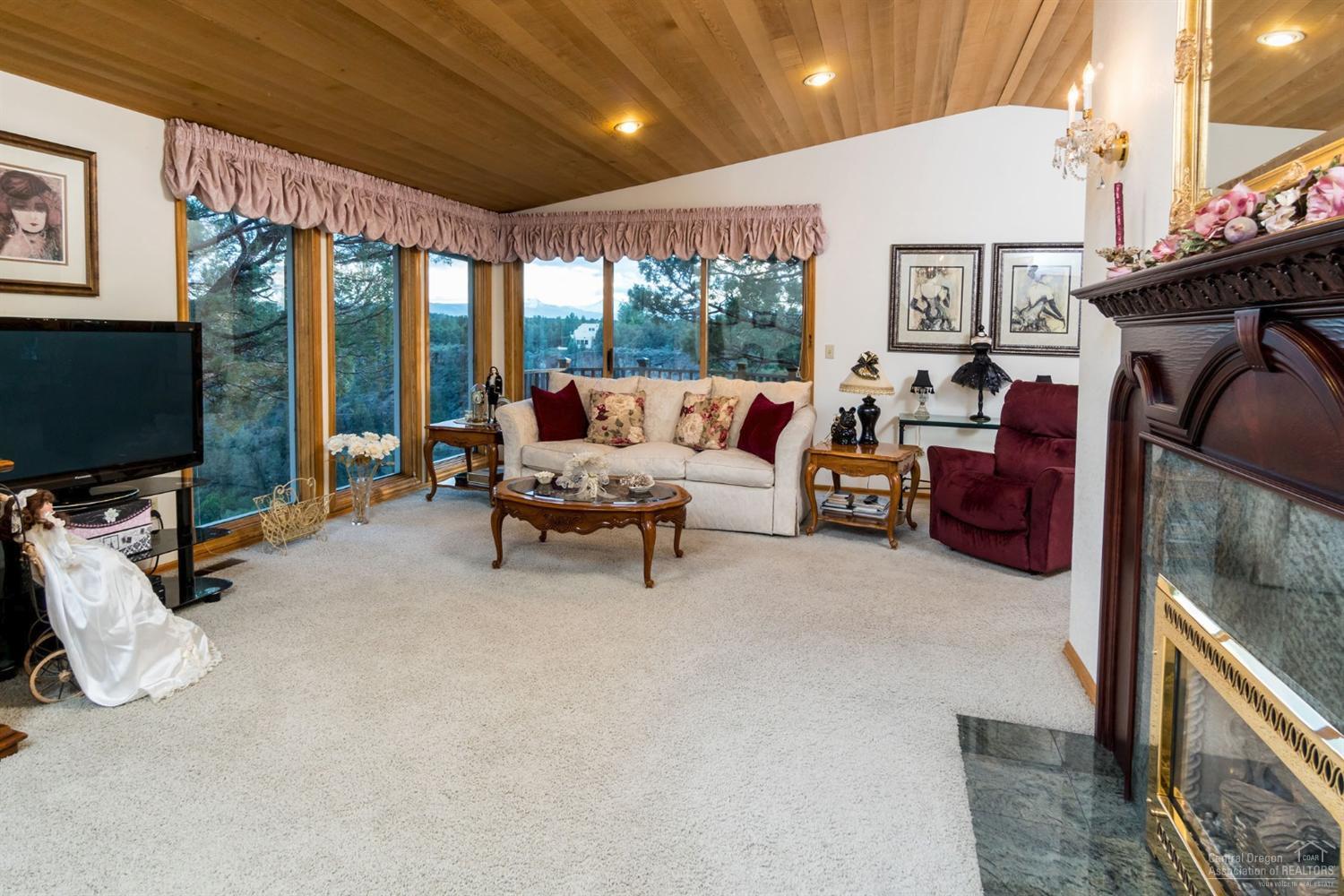 Christie Acres - Residential