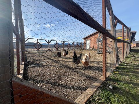 Tiny photo for 27791 Blue Heron Road, John Day, OR 97845 (MLS # 220215350)