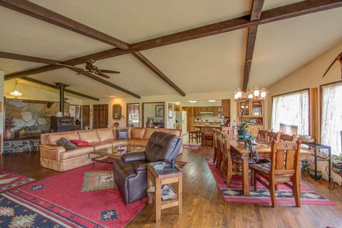 Tiny photo for 27791 Blue Heron Road, John Day, OR 97845 (MLS # 220215350)