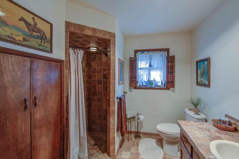 Tiny photo for 27791 Blue Heron Road, John Day, OR 97845 (MLS # 220215350)