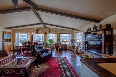 Tiny photo for 27791 Blue Heron Road, John Day, OR 97845 (MLS # 220215350)