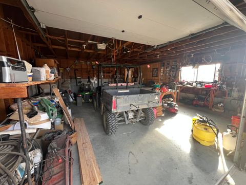 Tiny photo for 27791 Blue Heron Road, John Day, OR 97845 (MLS # 220215350)