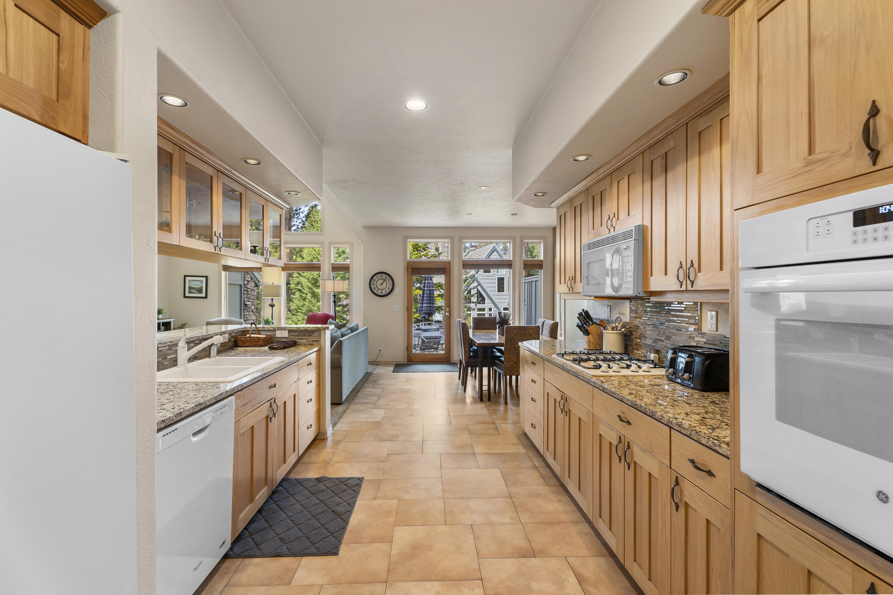 StoneTH - Residential