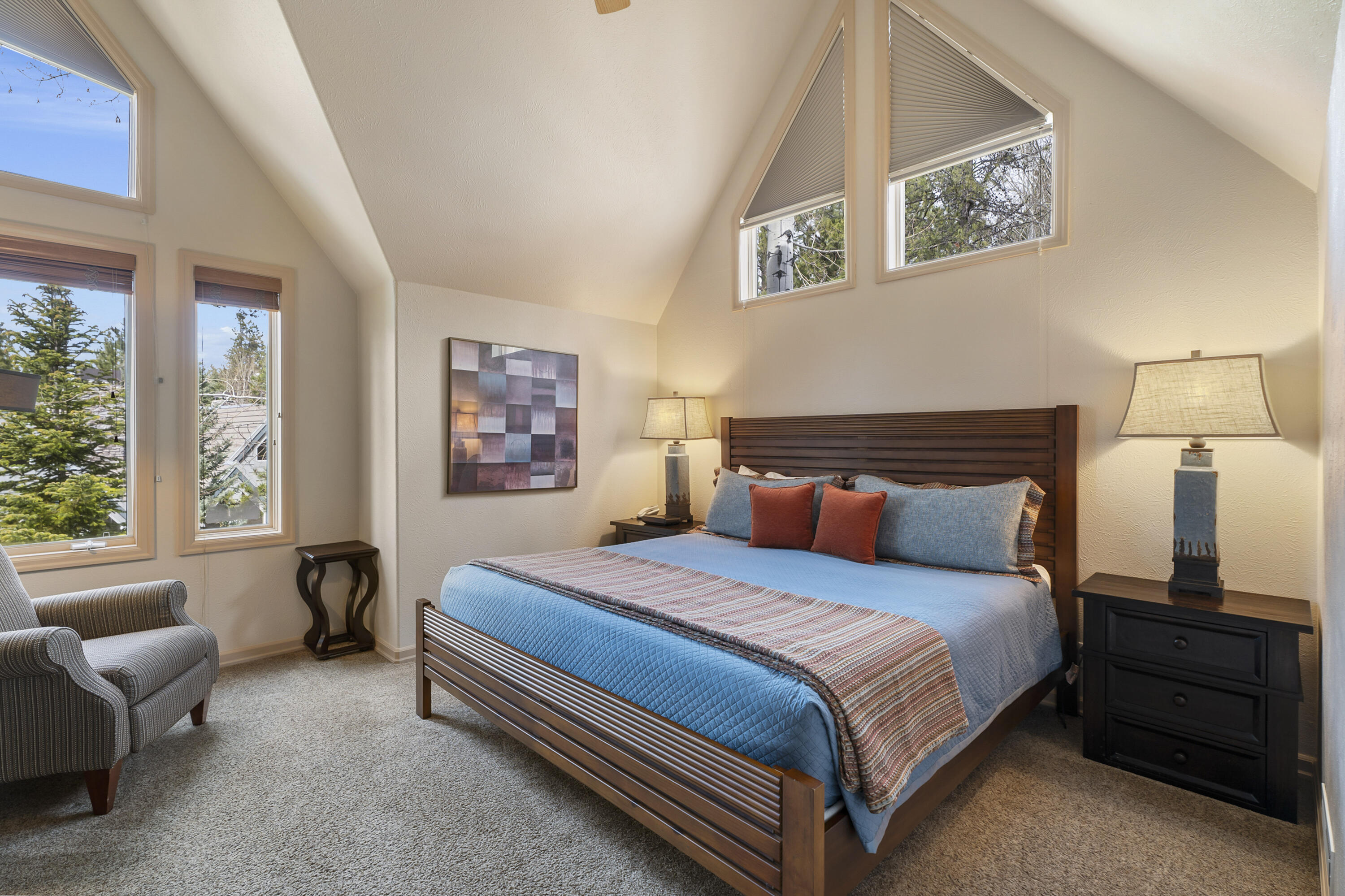 StoneTH - Residential