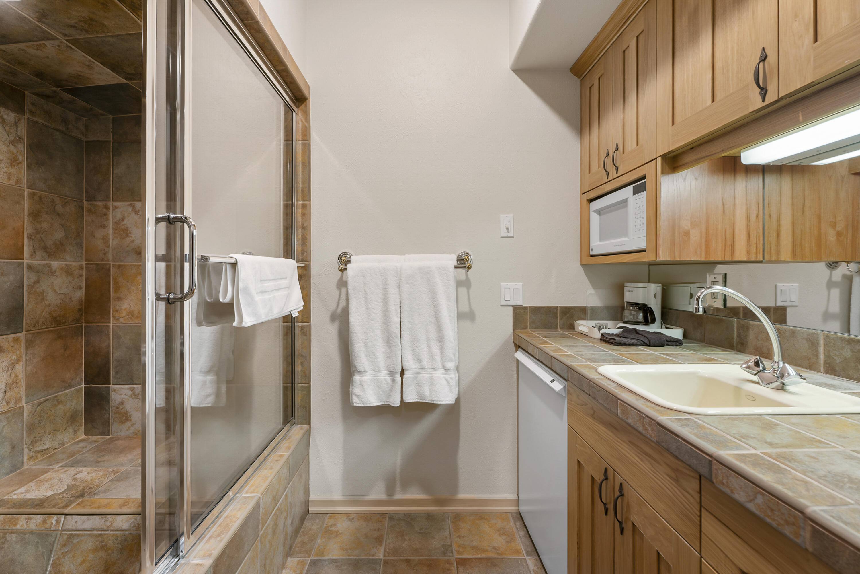 StoneTH - Residential